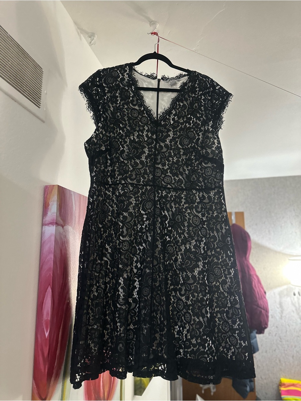 Black Lace V-Neck Cap Sleeve Dress